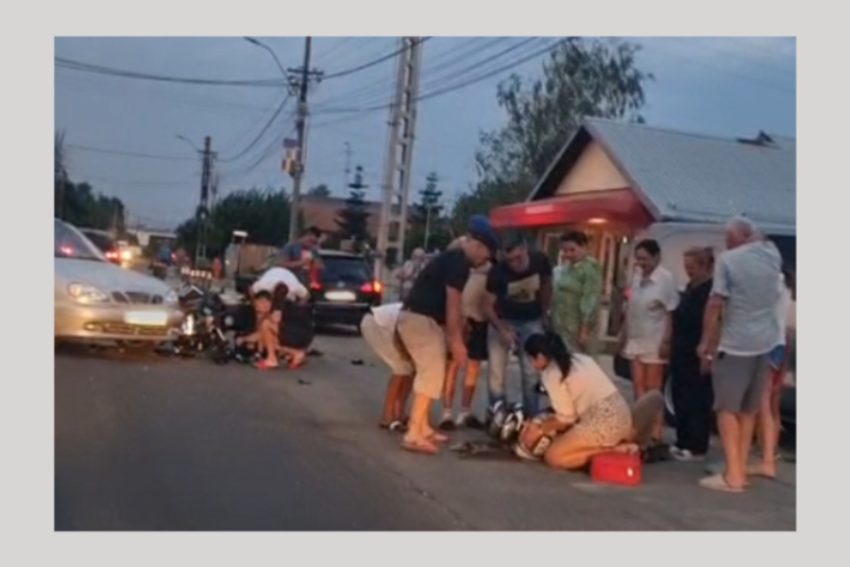 Accident rutier în comuna Bradu. Motociclist rănit! 1 Untitled Project 10 - Accident rutier în comuna Bradu. Motociclist rănit!