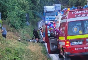 010632c5 7d04 4905 beab e98f4f78d53e - Accident pe DN 7! Motociclist rănit