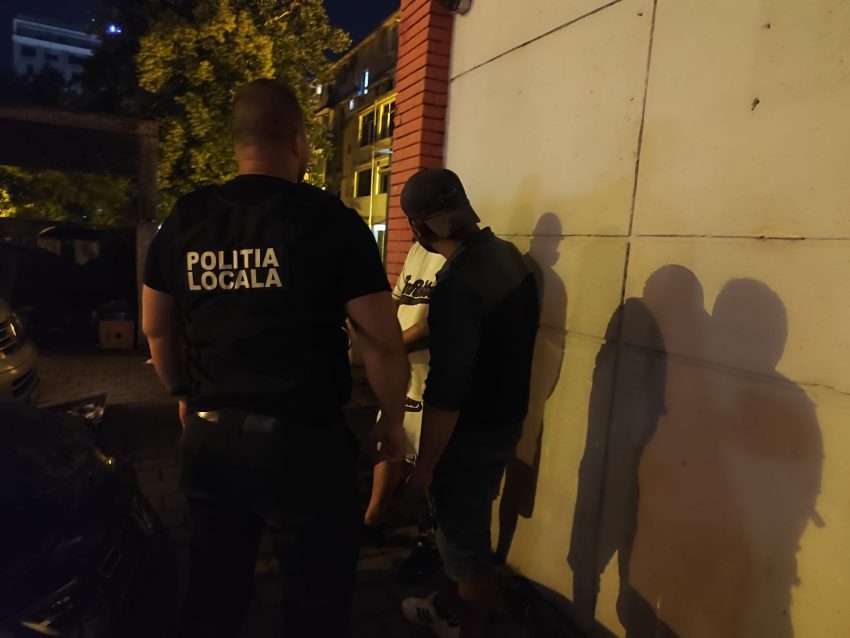 Piteșteni sancționați pentru tulburarea liniștii publice și consumul de alcool în locuri nepermise 2 piteșteni sancționați de politia locala