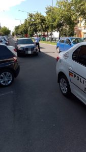 Ai grijă unde parchezi! Amenzi de peste 18.000 de lei date de polițiștii locali piteșteni 1 9d1e6921 f7a6 4612 94ab 18033b3723ce - Ai grijă unde parchezi! Amenzi de peste 18.000 de lei date de polițiștii locali piteșteni