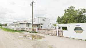 Fabrica-fantomă din Costești! Fosta glorie Lactag - vândută online cu preț redus 1 fabrica Lactag Costesti2