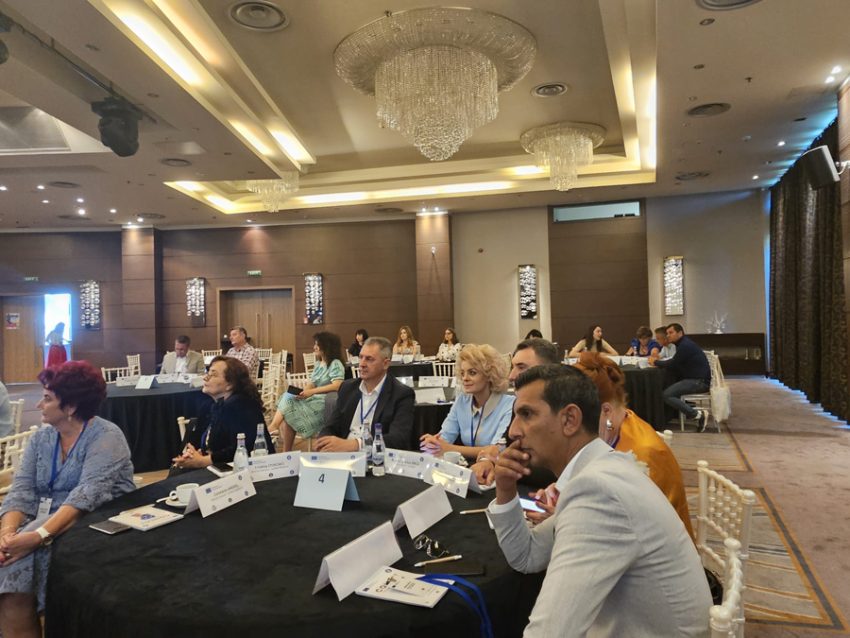 (Video) AJOFM Argeș a lansat proiectul CONECT – Cooperare și suport pentru tineri 1 proiect conect arges 1 - (Video) AJOFM Argeș a lansat proiectul CONECT – Cooperare și suport pentru tineri