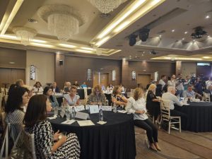 (Video) AJOFM Argeș a lansat proiectul CONECT – Cooperare și suport pentru tineri 1 proiect conect arges - (Video) AJOFM Argeș a lansat proiectul CONECT – Cooperare și suport pentru tineri