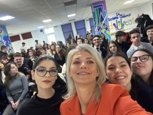 Sursă foto: FB Alina Gorghiu.