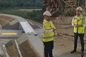 Avans bun pe șantierul secțiunii 4 a Autostrăzii Sibiu – Pitești! Stadiul lucrărilor depășește 75% 1 page 1 - Avans bun pe șantierul secțiunii 4 a Autostrăzii Sibiu – Pitești! Stadiul lucrărilor depășește 75%