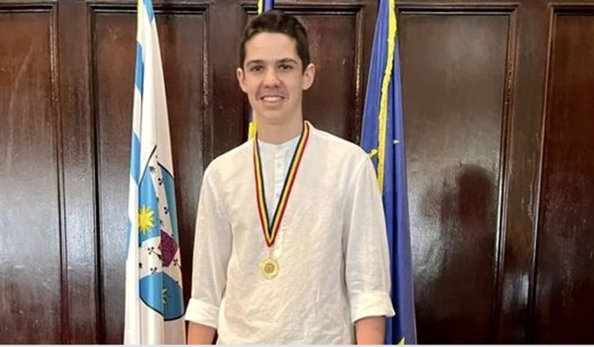 Genii din Argeș: Emanuel Măzare și David Mărghidan, pe podiumul mondial al matematicii 2 Sursă foto: Fb Ion Minzina