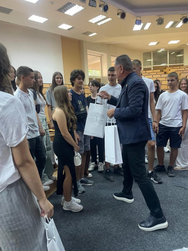 Vacanță de neuitat pentru tinerii din Pitești și Kragujevac în cadrul programului de schimb cultural 1 Sursă foto: Primăria Municipiului Pitești.