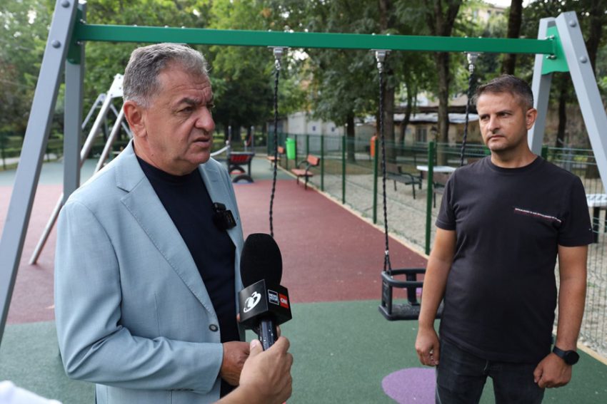 Parcul Tineretului din Craiovei beneficiază de un loc de joacă modernizat și sigur  4 Sursă foto: Primăria Munciipiului Pitești.