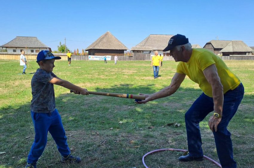 oina coordonata de Victor Popa Sursă foto: FB Muzeul Golesti.