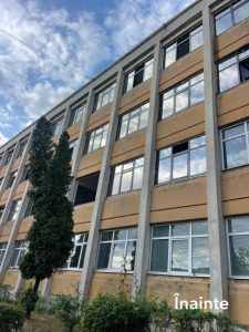 Proiect implementat cu succes la „Tudor Mușatescu” din Pitești. Elevii din Războieni vor învăța într-o școală modernă 1 Sursă foto: Primăria Municipiul Pitești.