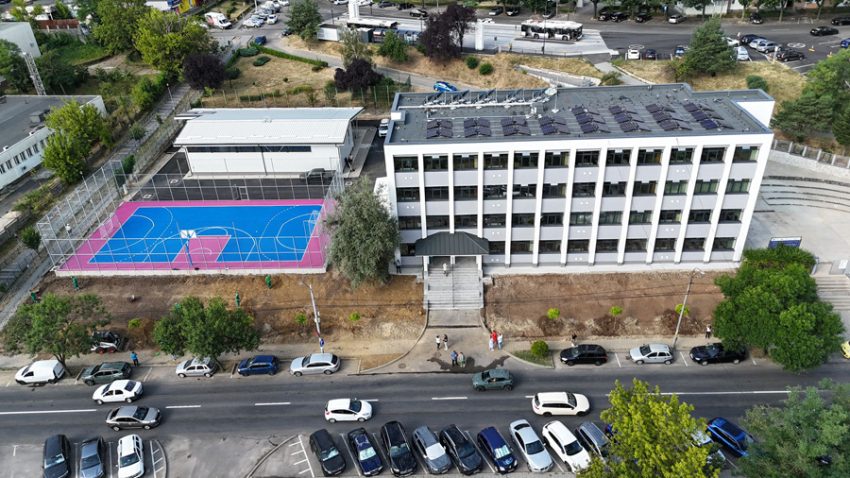 Proiect implementat cu succes la „Tudor Mușatescu” din Pitești. Elevii din Războieni vor învăța într-o școală modernă 12 Sursă foto: Primăria Municipiul Pitești.