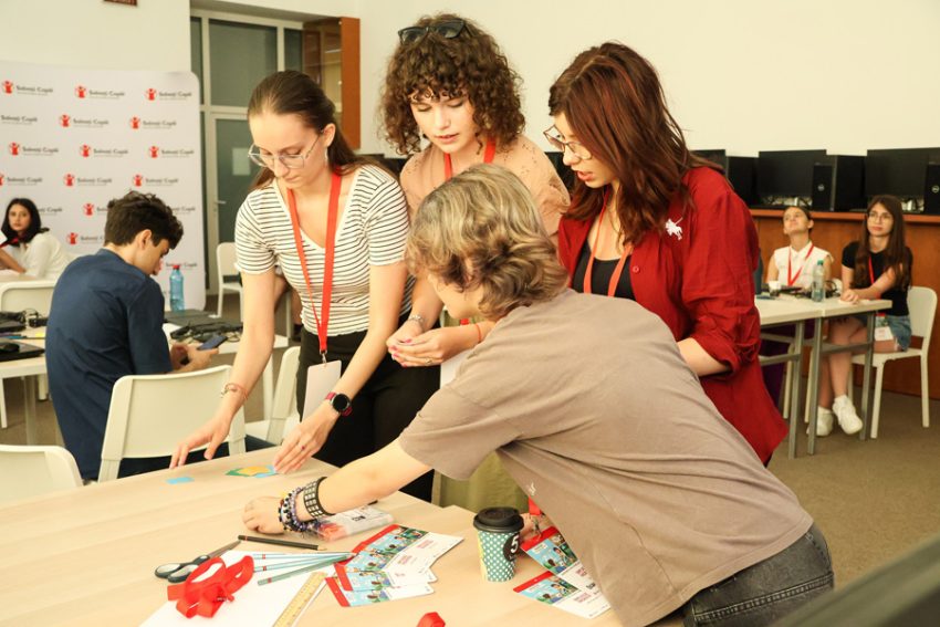 Sursă foto: Salvați Copiii România.