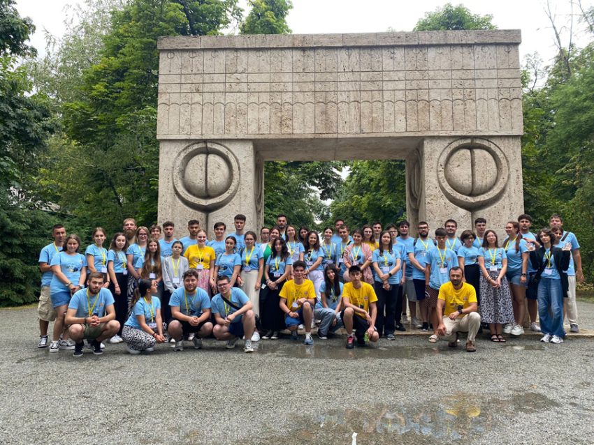 Sursă foto: FB Arhiepiscopia Argeșului și Muscelului