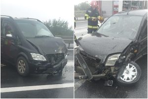 page 1 - Accident cu victime pe A1! Doi copii și mama lor au ajuns la spital