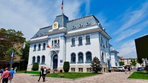 Primăria Pitești anunță programul cu publicul în data de 14 august 21 primaria pitesti