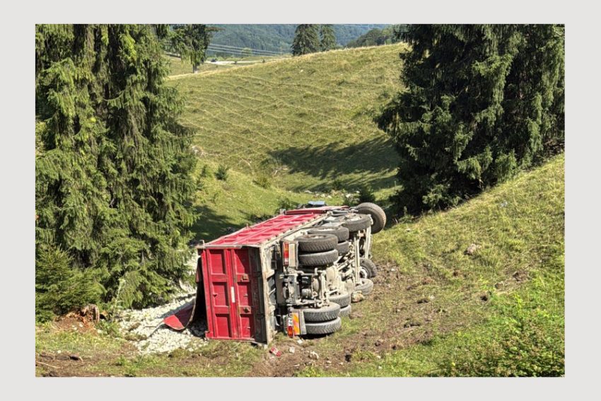 autoturism cazut rapa Arges autoturism cazut rapa Arges