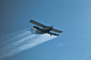 avion-dezinsectie