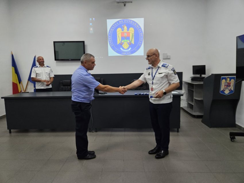 Avansări în grad la Jandarmeria Argeș 1 avansari jandarmi Argeș