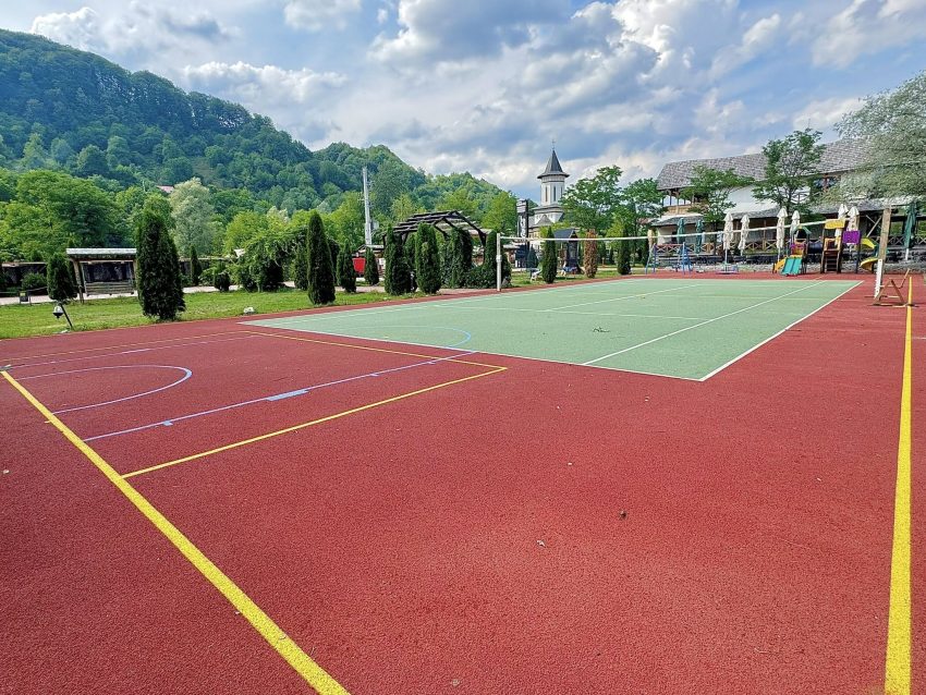 Petrece vacanța pe Transfăgărășan la Complex Turistic Casa Lazaroiu! 8 Casa Lazaroiu