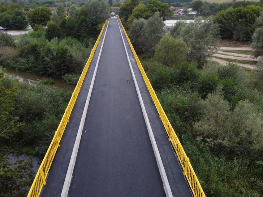 ARGEȘ. Podul de la Valea Danului redeschis circulației cu 10 zile mai devreme! 1 Podul de la Valea Danului
