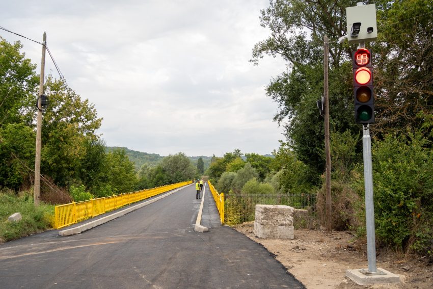 ARGEȘ. Podul de la Valea Danului redeschis circulației cu 10 zile mai devreme! 2 Podul de la Valea Danului