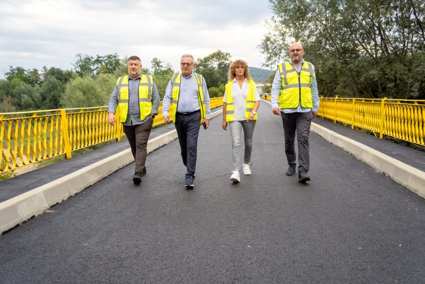 ARGEȘ. Podul de la Valea Danului redeschis circulației cu 10 zile mai devreme! 3 Podul de la Valea Danului