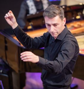 „Vivo per lei”, la Teatrul de Vară „Gheorghe Zamfir” 3 Constantin Grigore - „Vivo per lei”, la Teatrul de Vară „Gheorghe Zamfir”