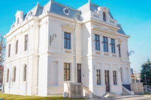 Patrimoniul care ne definește, sub protecția Consiliului Județean: OBIECTIVE TURISTICE CU REZONANȚĂ NAȚIONALĂ CONTUREAZA IDENTITATEA ARGEȘULUI 11 Sursă foto: ediția tipărită