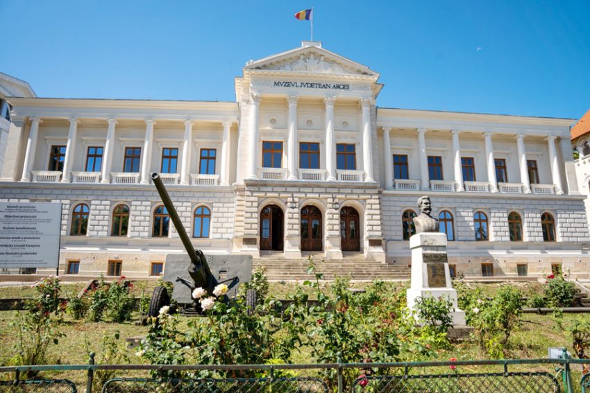 muzeul judetean arges deschidere Sursă foto: ediția tipărită