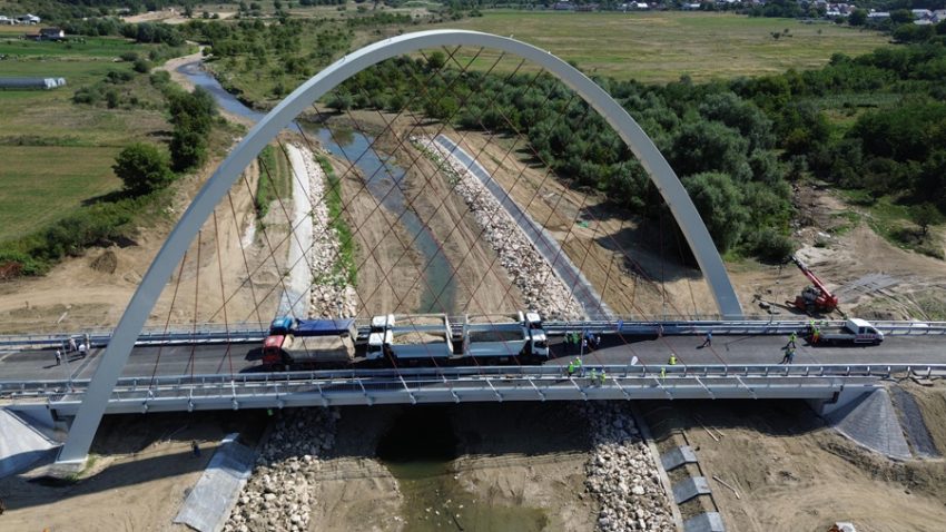 pod mioveni 4 Sursă foto: Primăria Orașului Mioveni