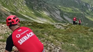 Salvamont România propune 10 reguli esențiale pentru turiști 7 actiune salvamont munte