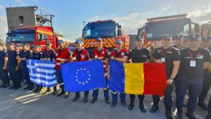 Curaj fără frontiere! Doi pompieri argeșeni, în misiune de stingere a incendiilor în Grecia 1 Sursă foto: FB ISU Argeș.