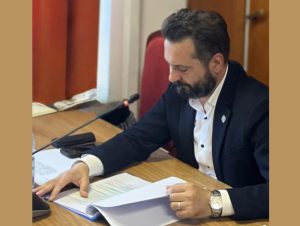 PNL susține Pachetul 2 de reforme. ”Statul este dator de prea mult timp să-și facă ordine în propria bătătură și să-și drămuiască banul” 1 Sursă foto: FB Mihai Cotet