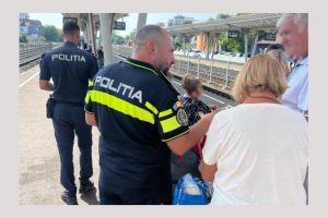 Activități informativ-preventive desfășurate de polițiști în Gara Pitești 1 actiuni politisti in gara