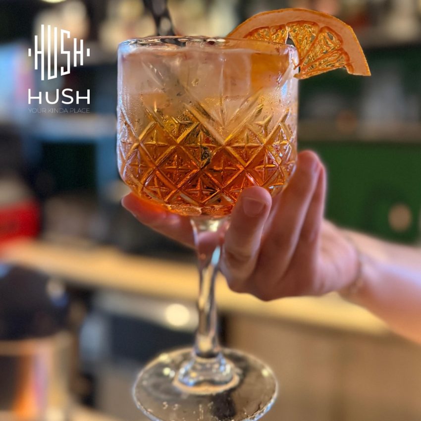 Sărbătorește Sfânta Maria alături de cei dragi la Hush Pitești 8 la Hush