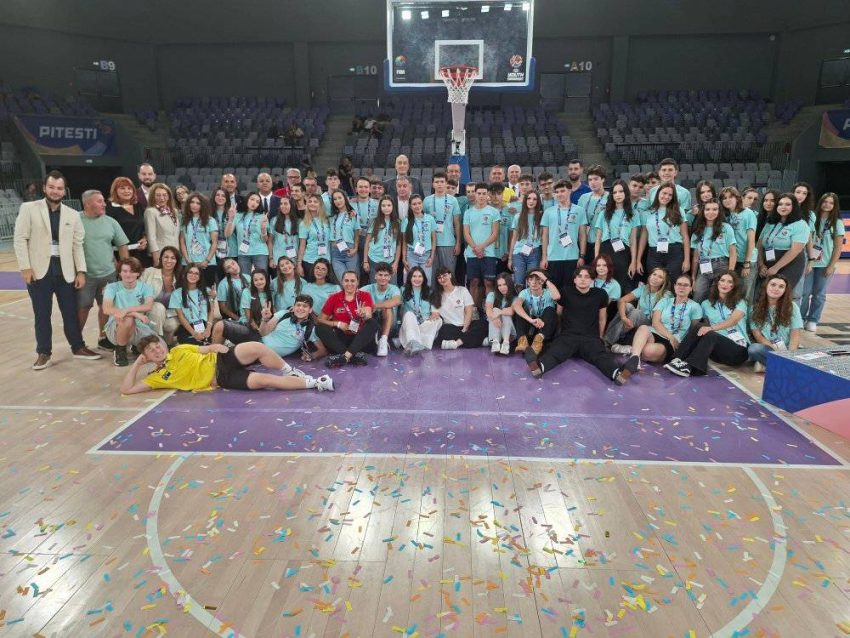 FIBA U16 Women’s EuroBasket 2025. Spania a câștigat finala împotriva Sloveniei! 3 538079189 1365096852287128 6378710486670467200 n - FIBA U16 Women’s EuroBasket 2025. Spania a câștigat finala împotriva Sloveniei!