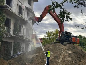 Blocul G1 din Pitești, în curs de demolare: clădire cu risc major, transformată în oportunitate de dezvoltare 5 Sursă foto și video: Primăria Municipiului Pitești.