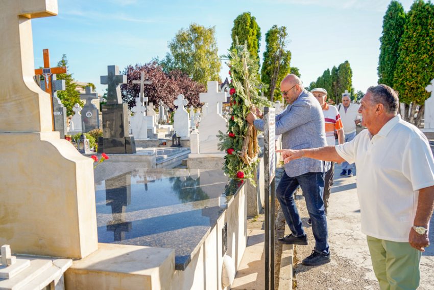 Nicolae Dobrin, simbolul etern al Argeșului. Omagiu și promisiunea unui stadion nou 1 Sursă foto: FB Ion Minzina