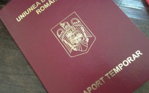 cats 4 - Din 15 septembrie, pașapoartele simple temporare vor avea cod QR