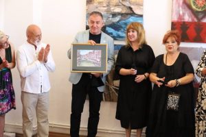 Artiști din România, Ungaria și Bulgaria, reuniți la PITART 2025 în Pitești 15 gentea la pitart - Artiști din România, Ungaria și Bulgaria, reuniți la PITART 2025 în Pitești