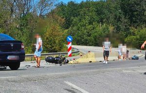 cats 1 - Accident pe DN 65! Motociclist rănit