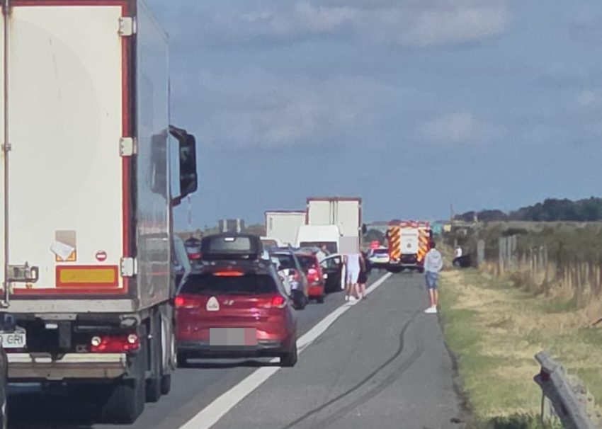 Încă două accidente pe Autostrada A1 București-Pitești 1 2336c4be cf10 4ab2 b3bc dbfb84e8a9c5 - Încă două accidente pe Autostrada A1 București-Pitești