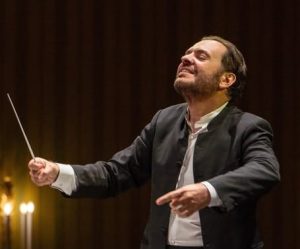 Masterclass internațional de dirijat orchestră și concerte simfonice, la Filarmonica Pitești 1 Michalis Economou - Masterclass internațional de dirijat orchestră și concerte simfonice, la Filarmonica Pitești