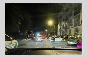 Impact între 2 autoturisme pe bulevardul Republicii din Pitești 15 Untitled Project 4 - Impact între 2 autoturisme pe bulevardul Republicii din Pitești