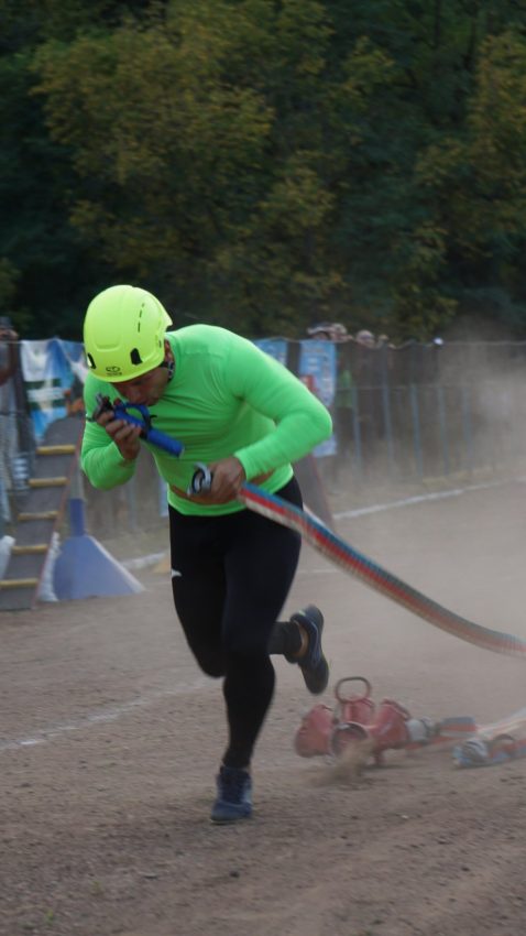 Performanță pentru pompierii argeșeni la etapa națională a Concursurilor Serviciilor Profesioniste pentru Situații de Urgență 3 542523476 1091498043165044 3674898068672505075 n - Performanță pentru pompierii argeșeni la etapa națională a Concursurilor Serviciilor Profesioniste pentru Situații de Urgență