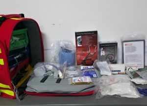 543161488 1091639859764532 5994009835444867105 n - Trusă-rucsac pentru salvamontiștii din Argeș