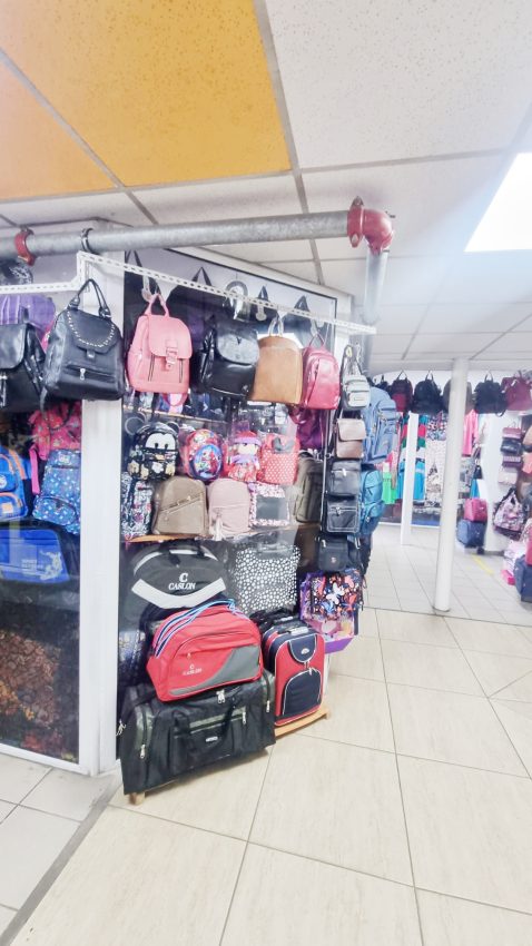 Pregătește-te de școală la Complexul Comercial John – tot ce ai nevoie într-un singur loc! 2 John scoala 1 - Pregătește-te de școală la Complexul Comercial John – tot ce ai nevoie într-un singur loc!