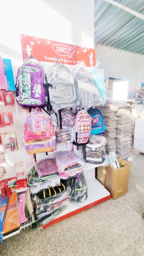 John scoala 2 - Pregătește-te de școală la Complexul Comercial John – tot ce ai nevoie într-un singur loc!