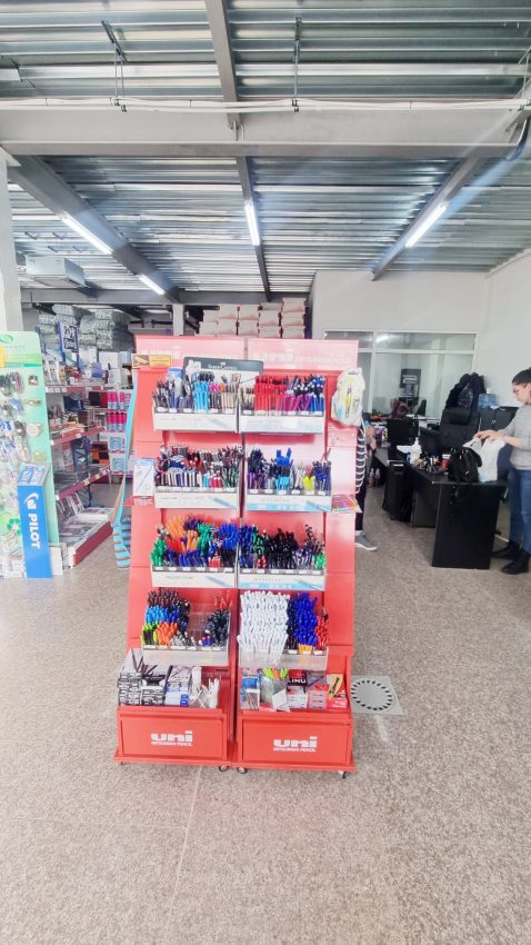 Pregătește-te de școală la Complexul Comercial John – tot ce ai nevoie într-un singur loc! 6 John scoala 4 - Pregătește-te de școală la Complexul Comercial John – tot ce ai nevoie într-un singur loc!