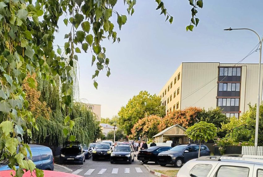 scoala Liviu Rebreanu din Mioveni Sursă foto: FB Primăria Orașului Mioveni